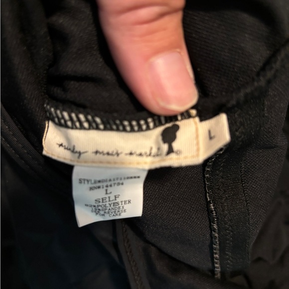 Mindy Maes Market Swimsuit - Picture 3 of 4